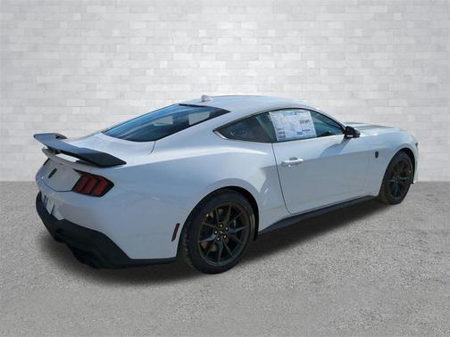 2026 Ford Mustang Dark Horse Fastback