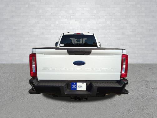 OXFORD WHITE 2026 Ford F-250 XL