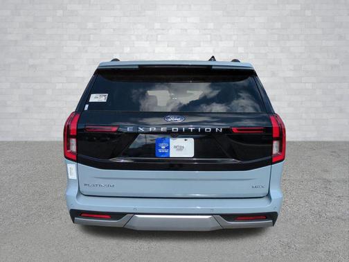 GLACIER GRAY METALLIC TC 2025 Ford Expedition Max Platinum