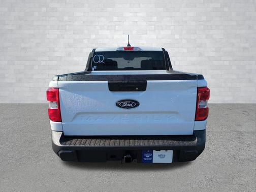 Oxford White 2026 Ford Maverick XL