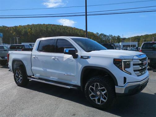 2023 GMC Sierra 1500 SLE