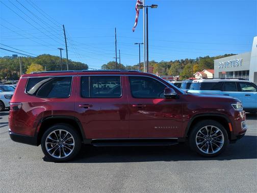2022 Jeep Wagoneer Series II 4x4