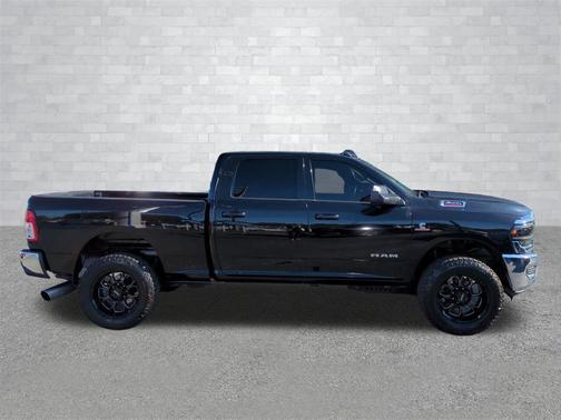 2020 RAM 2500 Big Horn Crew Cab 4X4 6'4' Box