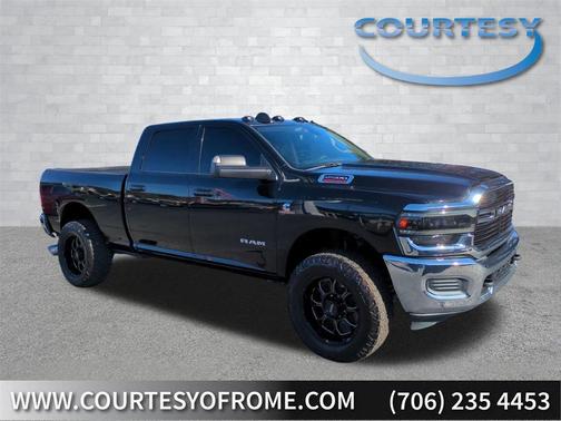 2020 RAM 2500 Big Horn Crew Cab 4X4 6'4' Box