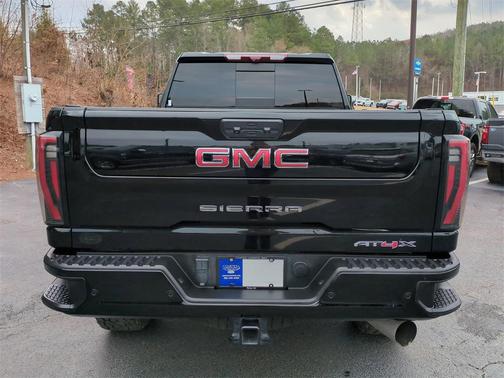 2024 GMC Sierra 2500 AT4X