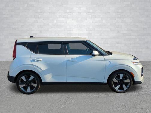 2020 Kia Soul EX