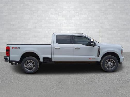 2025 Ford F-250 Platinum