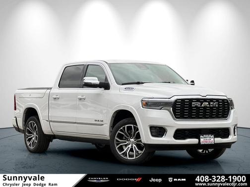 Ivory White Tri-Coat Pearlcoat 2026 RAM 1500 ST