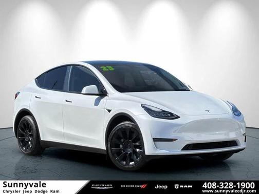 2023 Tesla Model Y Long Range Dual Motor All-Wheel Drive