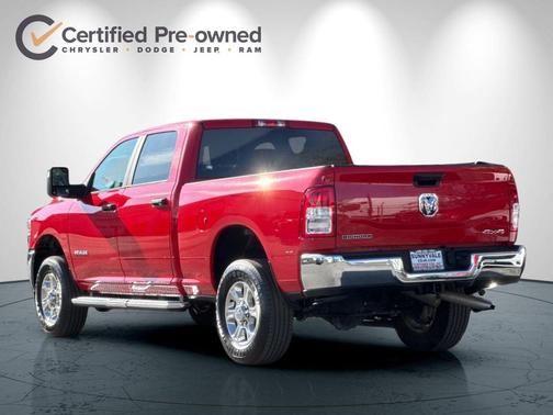 2024 RAM 2500 Big Horn Crew Cab 4x4 6'4' Box