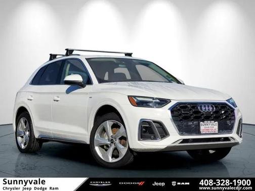 2022 Audi Q5 45 S line Premium Plus