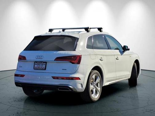 2022 Audi Q5 45 S line Premium Plus