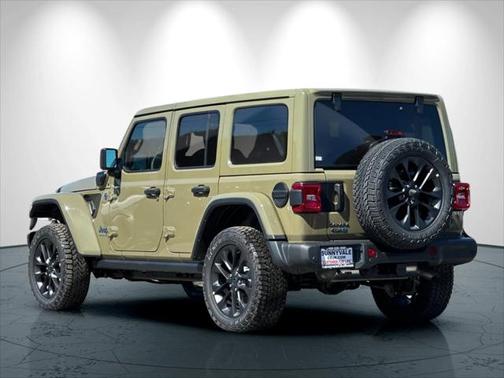 2025 Jeep Wrangler 4xe Sahara