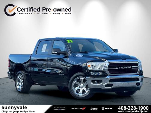 Diamond Black Crystal Pearlcoat 2021 RAM 1500 Big Horn/Lone Star