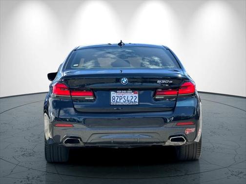 2022 BMW 530e Base