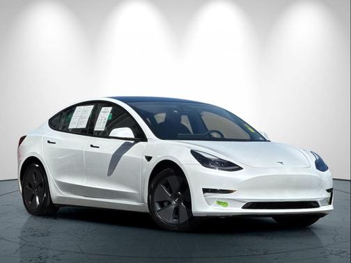 2023 Tesla Model 3 Standard Range