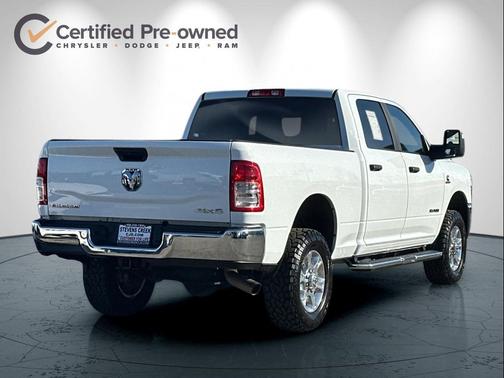 Bright White Clearcoat 2024 RAM 2500 Big Horn Crew Cab 4x4 6'4' Box