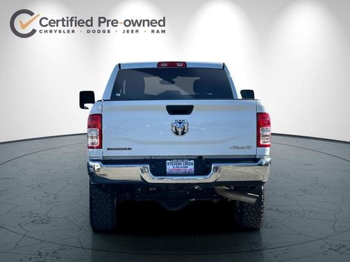 Bright White Clearcoat 2024 RAM 2500 Big Horn Crew Cab 4x4 6'4' Box