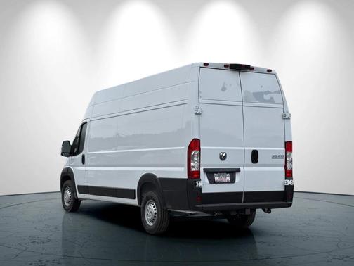 Bright White Clearcoat 2026 RAM ProMaster 3500 High Roof