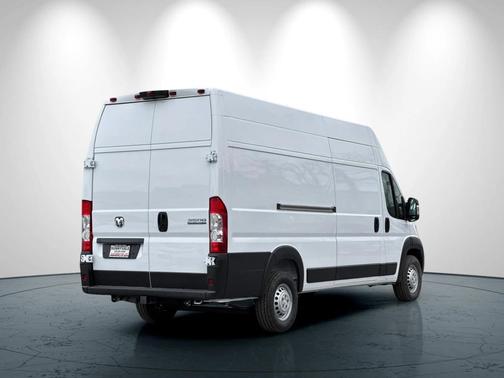 Bright White Clearcoat 2026 RAM ProMaster 3500 High Roof