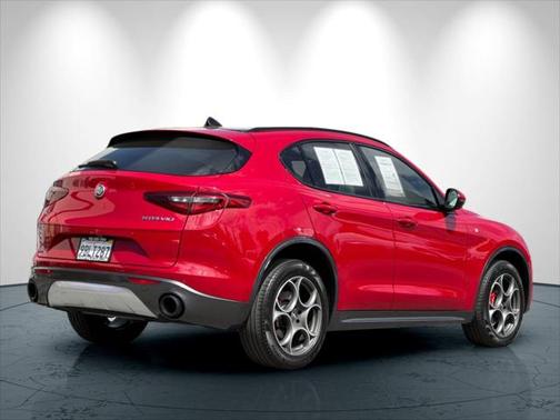 2022 Alfa Romeo Stelvio Ti