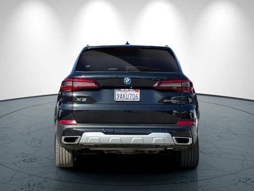 2022 BMW X5 PHEV xDrive45e