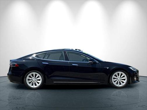 2017 Tesla Model S 75D