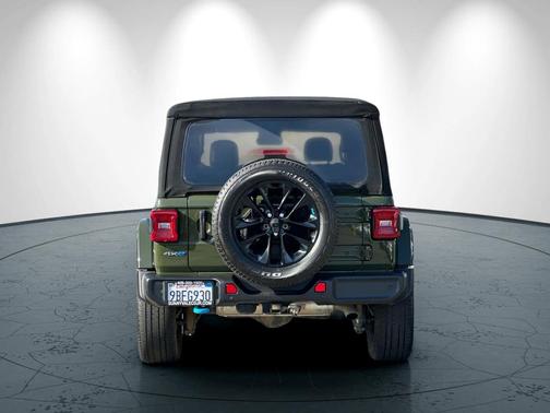 2022 Jeep Wrangler Unlimited 4xe Sahara