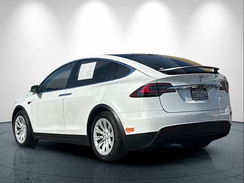 Pearl White Multi-Coat 2020 Tesla Model X Long Range Dual Motor All-Wheel Drive