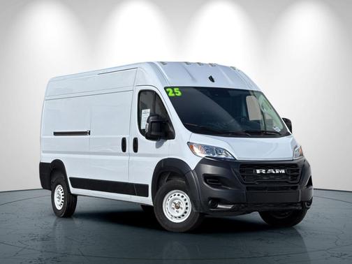 2025 RAM ProMaster 2500 Tradesman