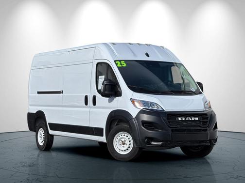 2025 RAM ProMaster 2500 Tradesman
