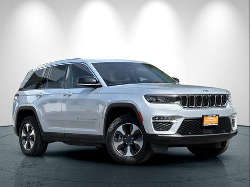 2022 Jeep Grand Cherokee 4xe Base