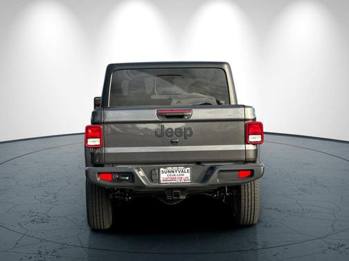 2025 Jeep Gladiator Sport S