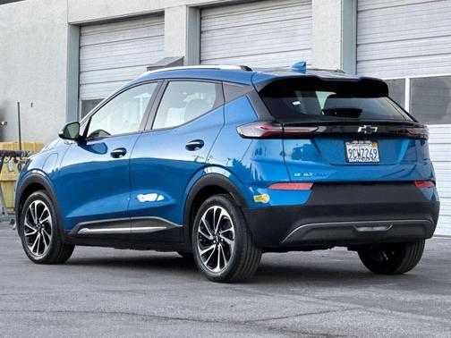 2022 Chevrolet Bolt EUV FWD Premier