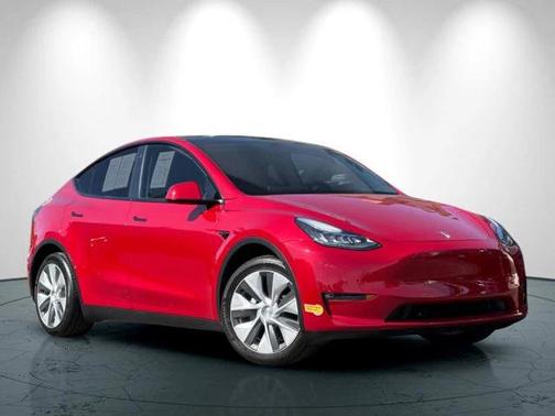 2022 Tesla Model Y Long Range Dual Motor All-Wheel Drive
