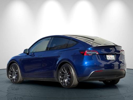 2023 Tesla Model Y Performance Dual Motor All-Wheel Drive