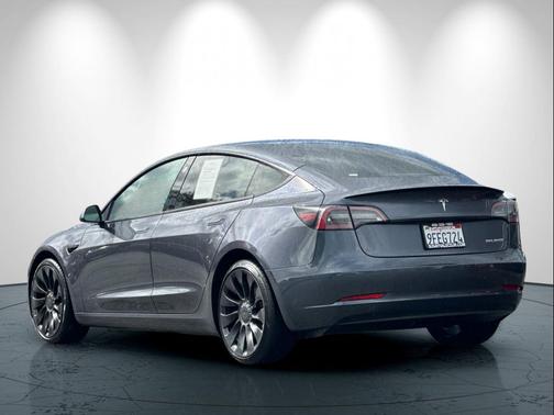 2023 Tesla Model 3 Performance