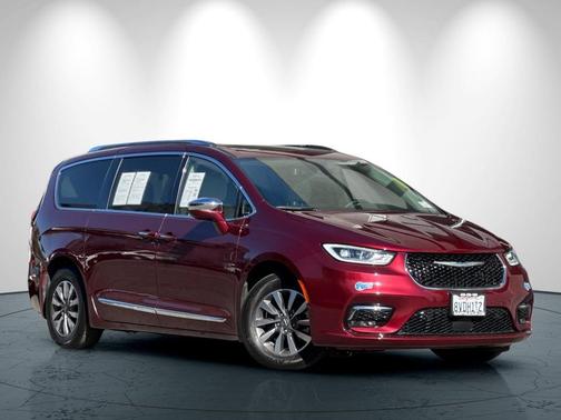 2021 Chrysler Pacifica Hybrid Limited