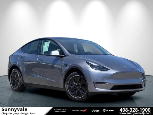 2024 Tesla Model Y Long Range Dual Motor All-Wheel Drive