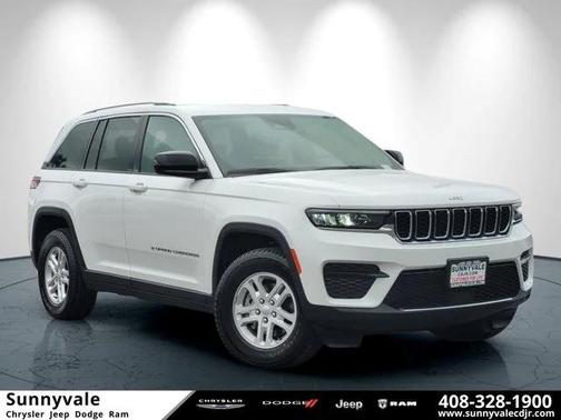 2024 Jeep Grand Cherokee Laredo