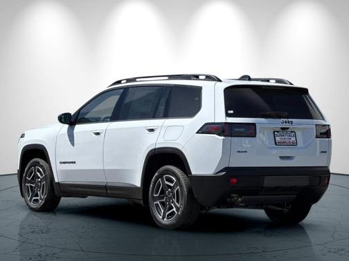 Bright White Clearcoat 2026 Jeep Cherokee Laredo 4x4