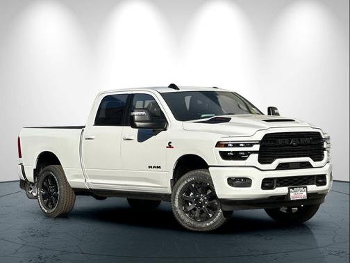 2025 RAM 2500 Laramie Crew Cab 4x4 6'4' Box