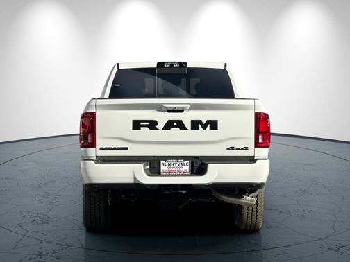 2025 RAM 2500 Laramie Crew Cab 4x4 6'4' Box