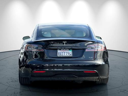Solid Black 2021 Tesla Model S Plaid