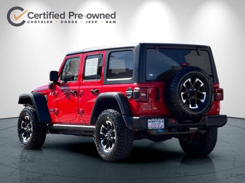 Firecracker Red Clearcoat 2025 Jeep Wrangler 4xe Rubicon