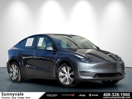 2023 Tesla Model Y Long Range Dual Motor All-Wheel Drive