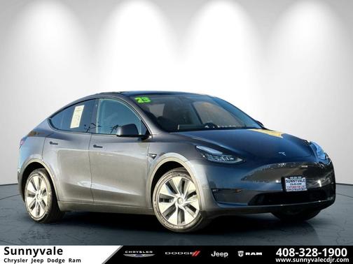 2023 Tesla Model Y Long Range Dual Motor All-Wheel Drive