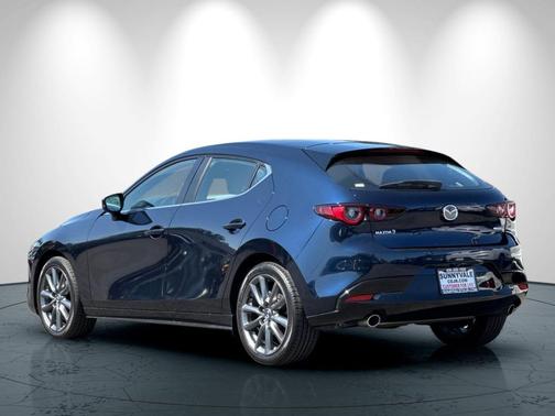 2023 Mazda Mazda3 FWD w/Preferred Package