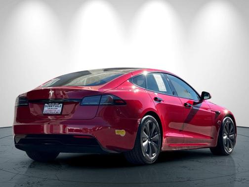 2022 Tesla Model S Base