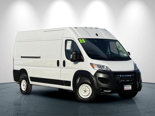2025 RAM ProMaster 2500 Tradesman